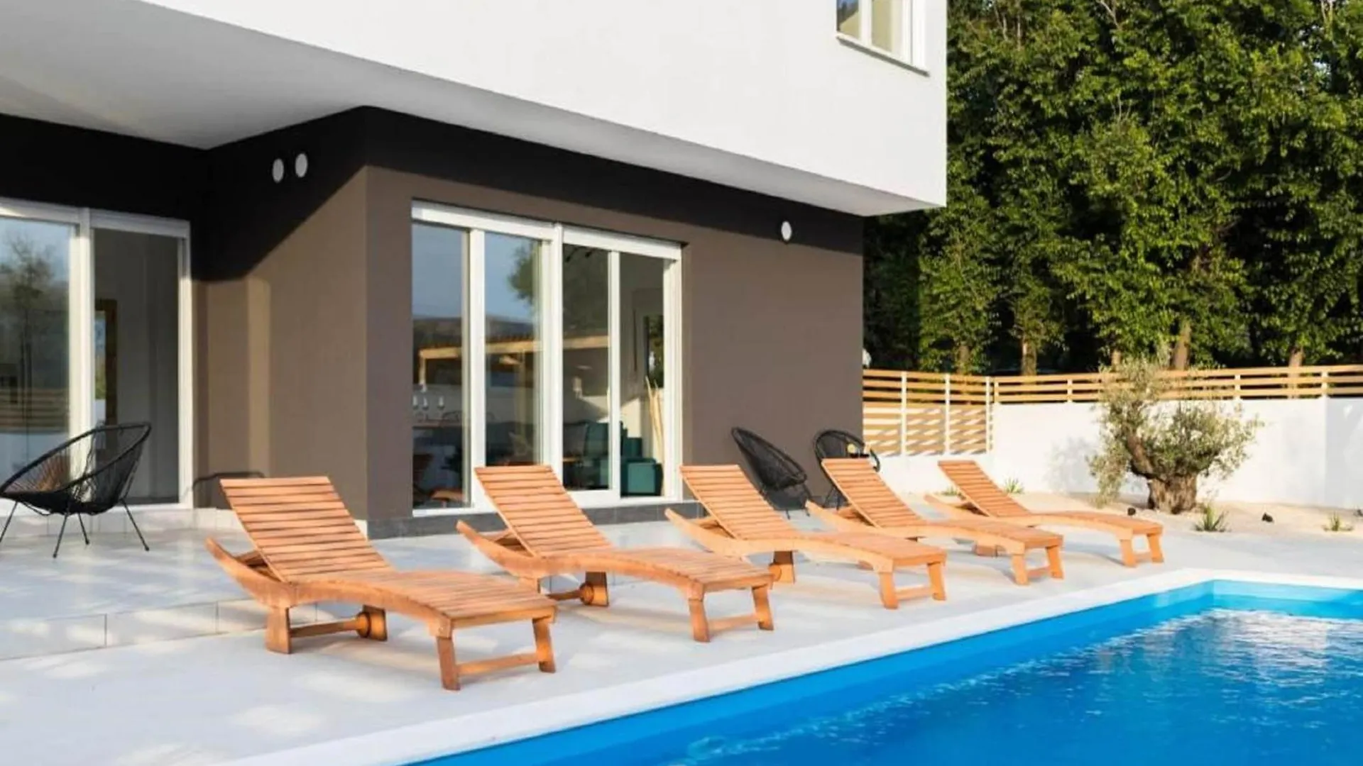Luxury Villas Bellavista - Four Bedroom Villa With Pool Pag Town