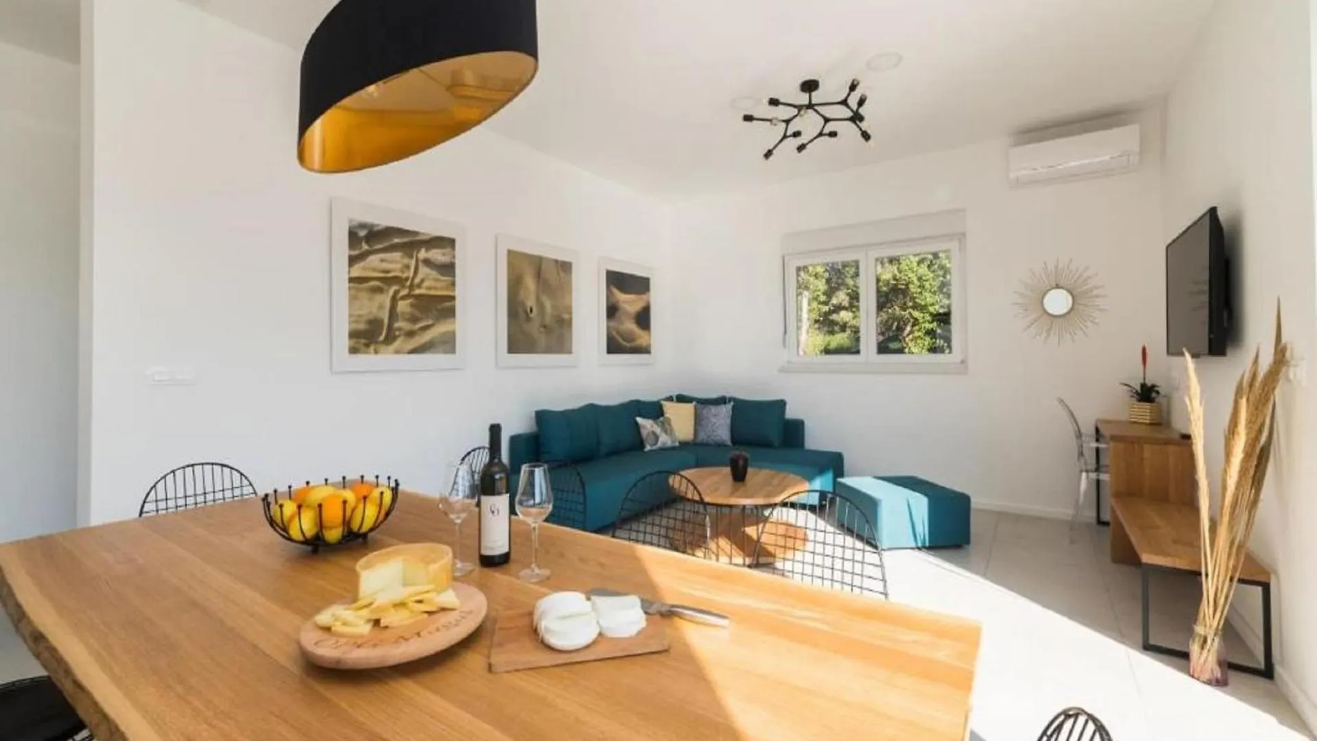 Luxury Villas Bellavista - Four Bedroom Villa With Pool Паг