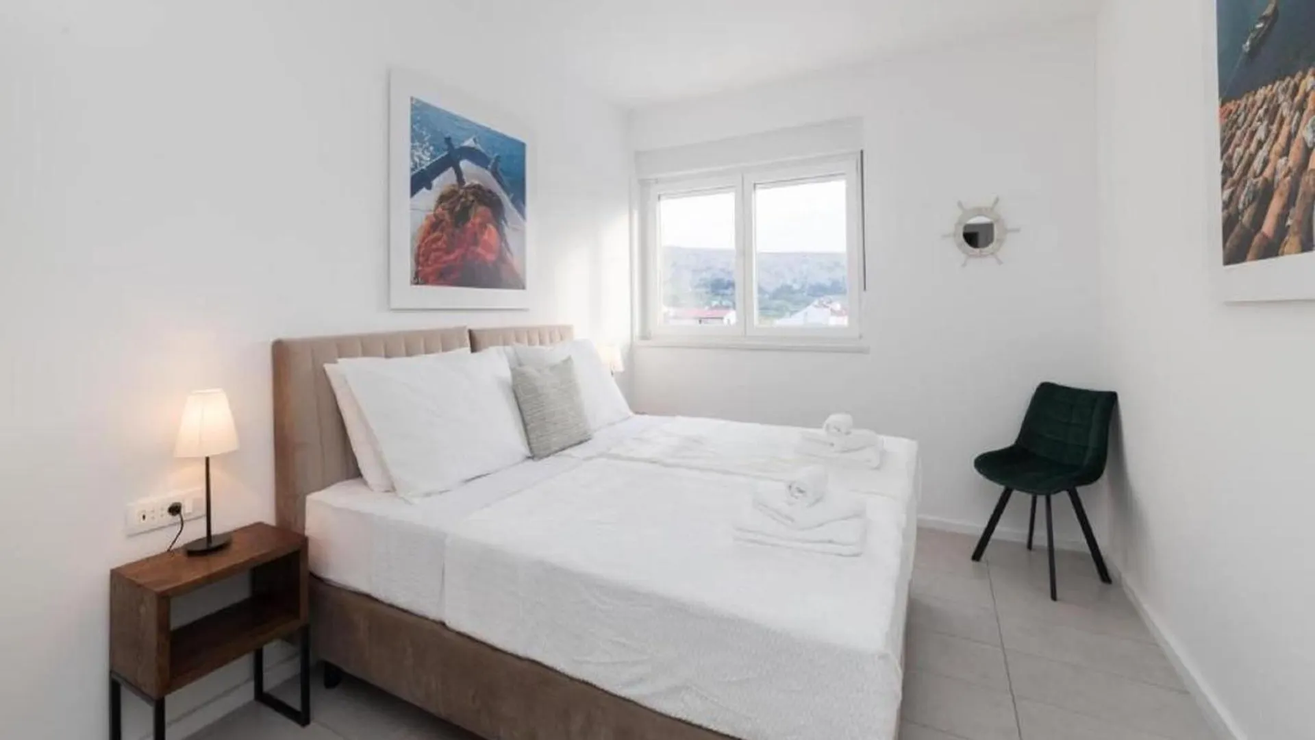 Luxury Villas Bellavista - Four Bedroom Villa With Pool Паг