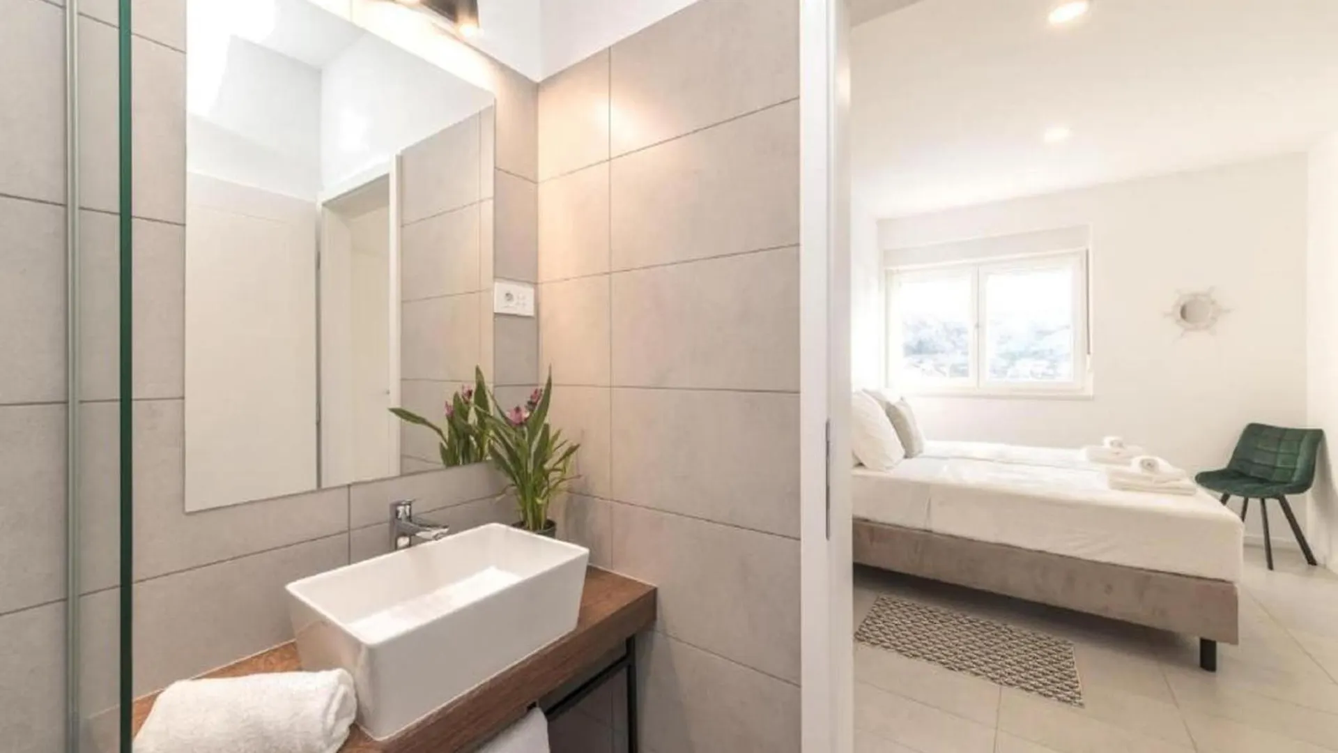 Luxury Villas Bellavista - Four Bedroom Villa With Pool Паг